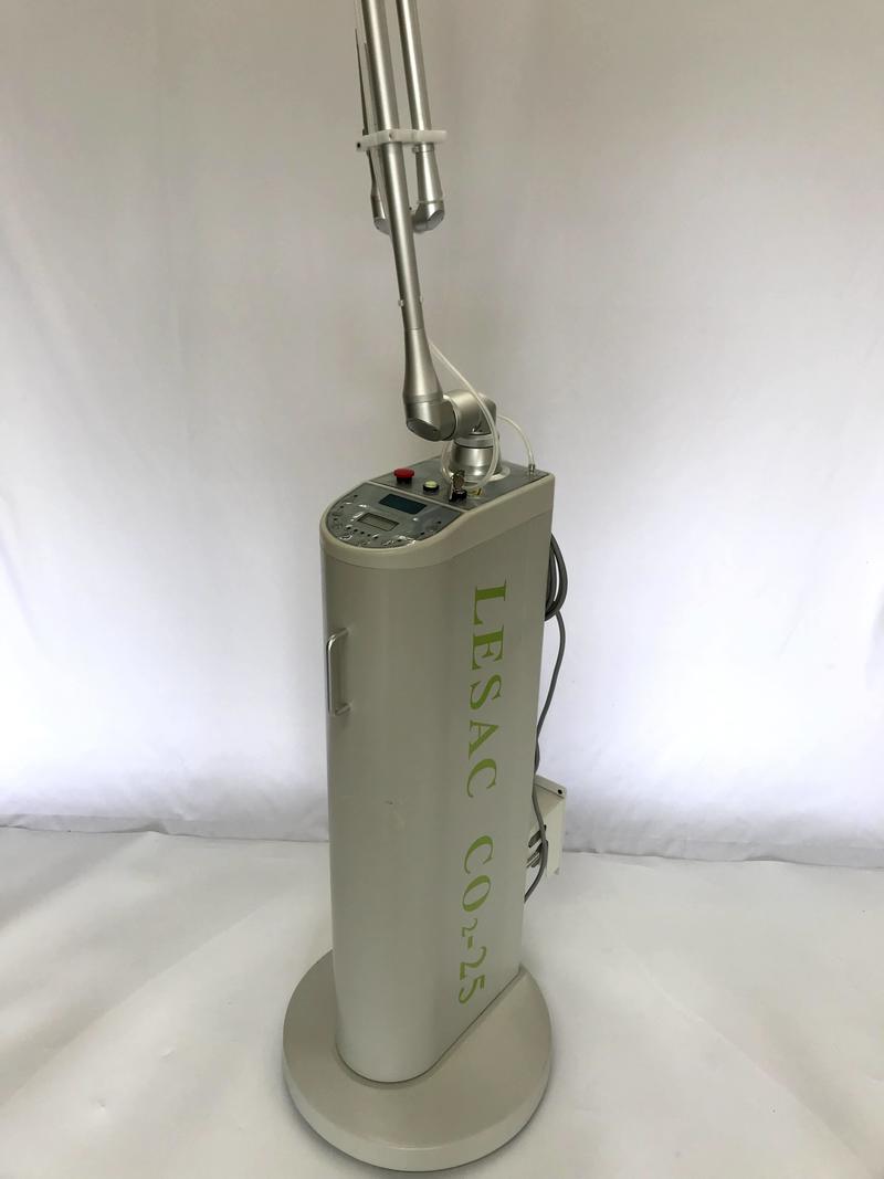 Carbon dioxide laser surgery device｜LESAC CO2- 25/LESAC Q｜LESAC photo1