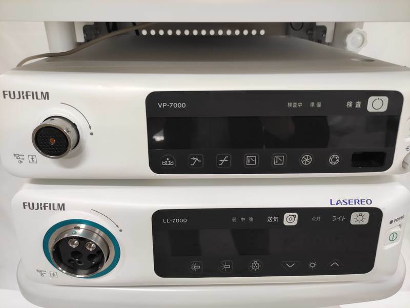 内視鏡光源＆プロセッサー装置｜VP-7000/LL-7000 LASEREO｜富士フイルムメディカルの写真1枚目