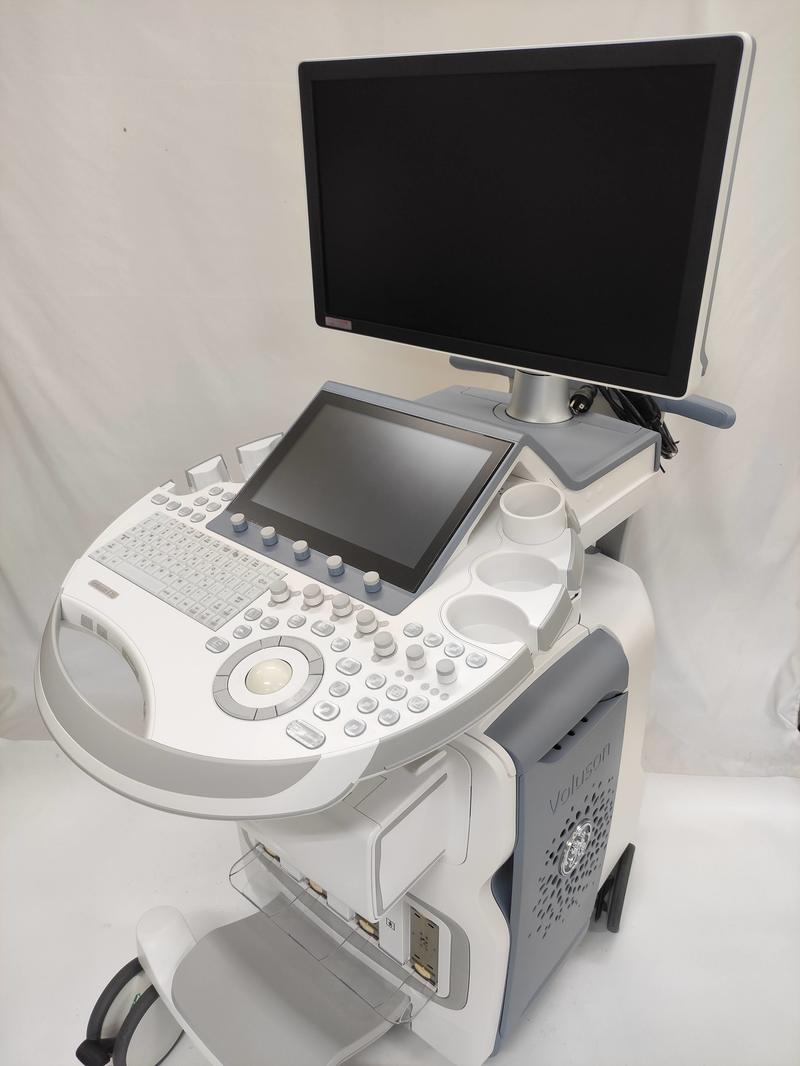 4D超音波診断装置（カラードプラ）｜Voluson E10｜GEヘルスケアの写真1枚目