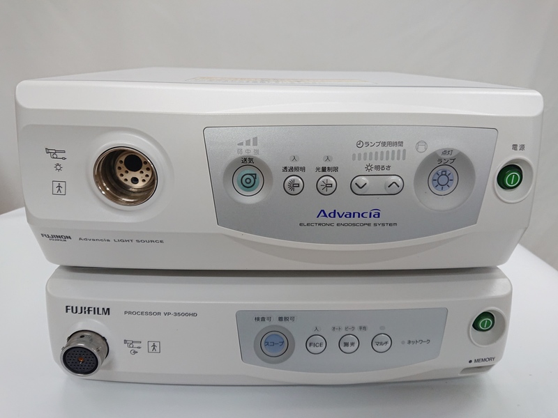 内視鏡光源＆プロセッサー装置｜VP-3500HD＆XL-4450｜富士フイルムメディカルの写真1枚目