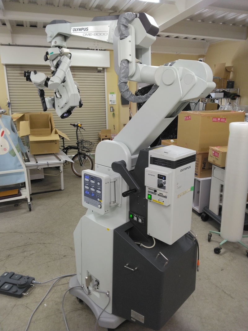 手術用顕微鏡｜OME-9000｜オリンパスメディカルシステムズ株式会社の写真1枚目