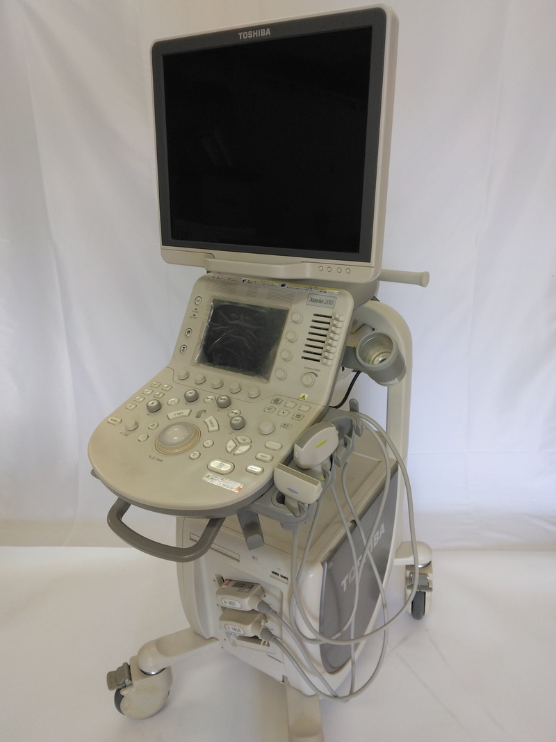超音波診断装置（カラードプラ）｜XARIO 200 TUS‐X200｜キヤノンメディカルシステムズの写真1枚目