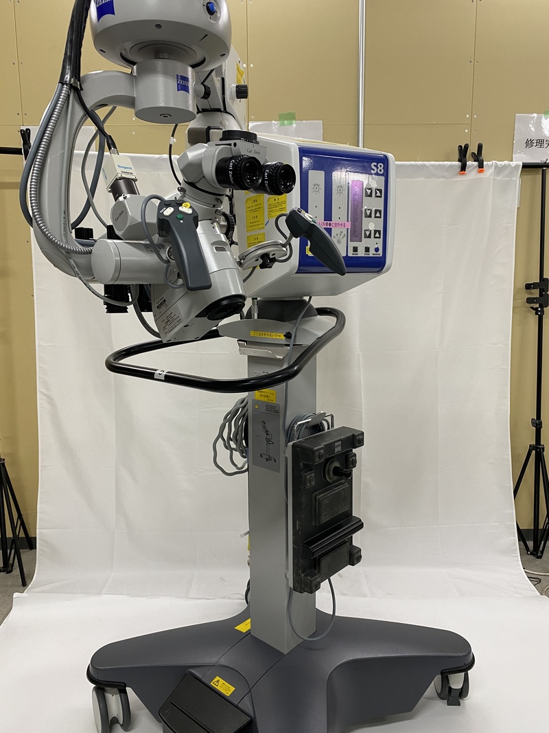 手術用顕微鏡｜OPMI VARIO｜カールツァイスメディテックの写真1枚目