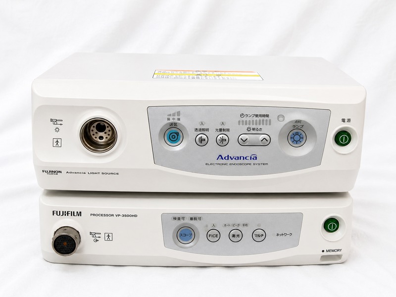 内視鏡光源＆プロセッサー装置｜VP-3500HD＆XL-4450｜富士フイルムメディカルの写真1枚目