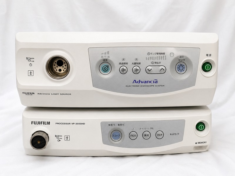 内視鏡光源＆プロセッサー装置｜VP-3500HD＆XL-4450｜富士フイルムメディカルの写真1枚目
