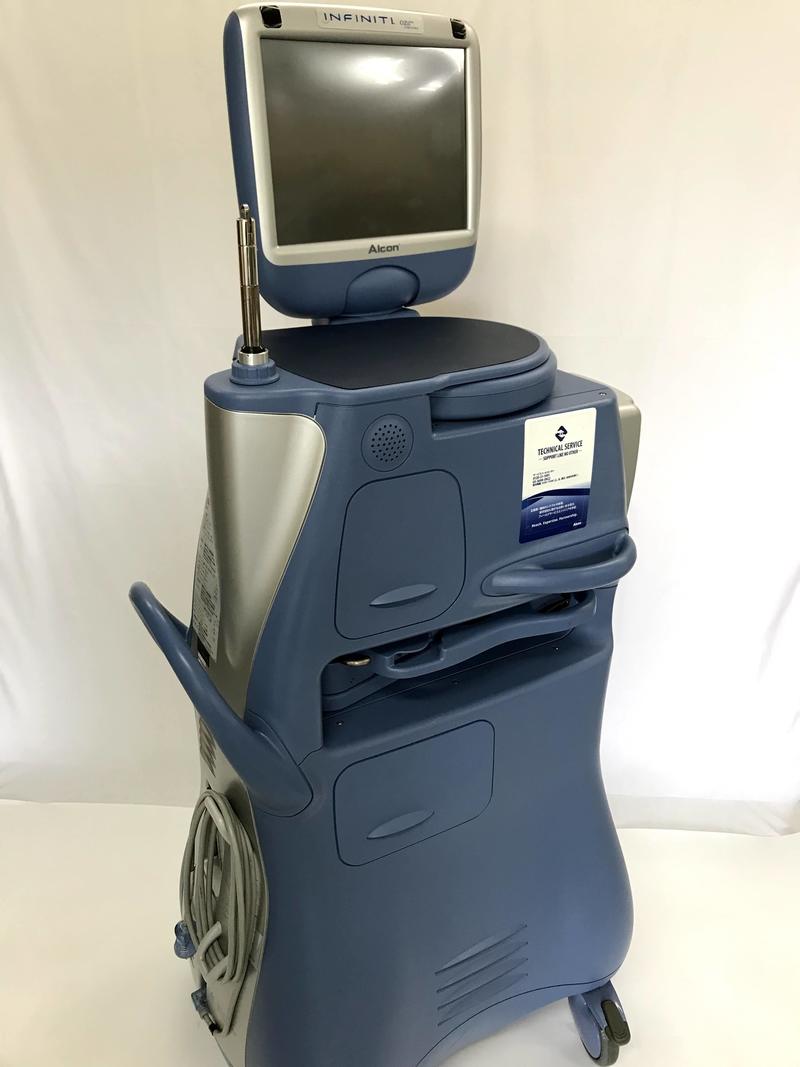 Alcon｜Cataract surgery equipment｜11688｜Quon Healthcare Inc.