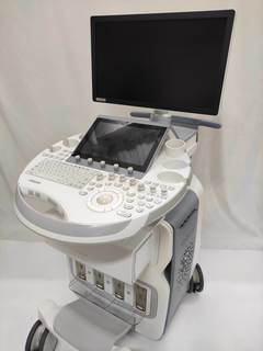 4D超音波診断装置（カラードプラ）の１枚目写真