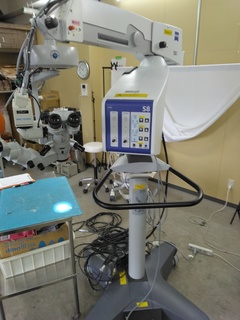 眼科用手術顕微鏡システムの１枚目写真