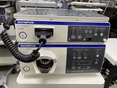 内視鏡光源＆プロセッサー装置の１枚目写真