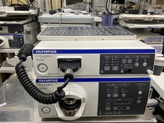 内視鏡光源＆プロセッサー装置の１枚目写真