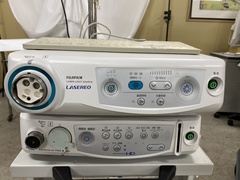 レーザー内視鏡光源・プロセッサー装置の１枚目写真