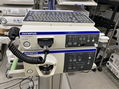 内視鏡光源＆プロセッサー装置の１枚目写真