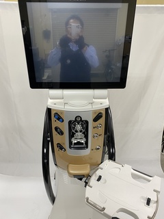 白内障手術装置の１枚目写真