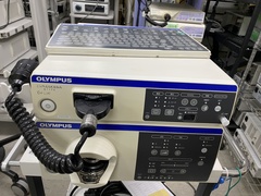 内視鏡光源＆プロセッサー装置の１枚目写真