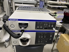 内視鏡光源＆プロセッサー装置の１枚目写真