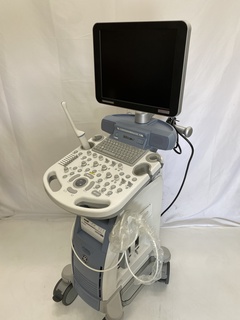 4D超音波診断装置（カラードプラ）の１枚目写真