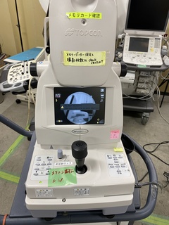 無散瞳眼底カメラの１枚目写真