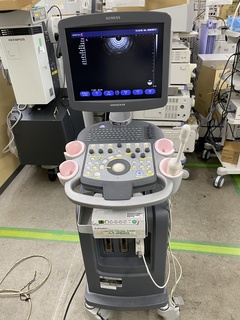 超音波診断装置（白黒）の１枚目写真