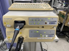 内視鏡光源＆プロセッサー装置の１枚目写真