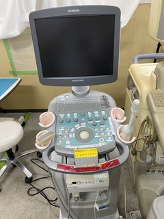 超音波診断装置（白黒）の１枚目写真