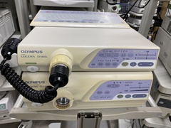 内視鏡光源＆プロセッサー装置の１枚目写真