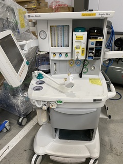 全身麻酔器の１枚目写真