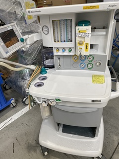 全身麻酔器の１枚目写真