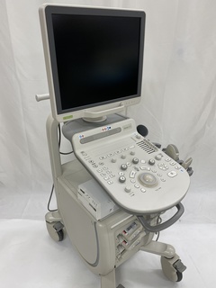 超音波診断装置（カラードプラ）｜Xario100 TUS-X100S｜キヤノンメディカルシステムズの写真3枚目