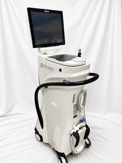 白内障手術装置｜CENTURION VISION SYSTEM｜日本アルコンの写真3枚目