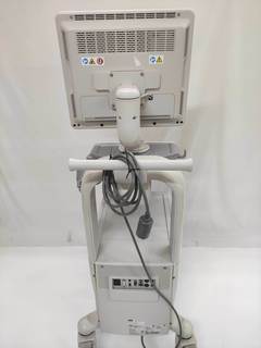 超音波診断装置（カラードプラ）｜Xario100 TUS-X100S｜キヤノンメディカルシステムズの写真6枚目