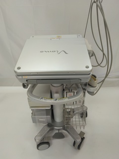 超音波診断装置｜Viamo SSA-640A｜キヤノンメディカルシステムズの写真6枚目