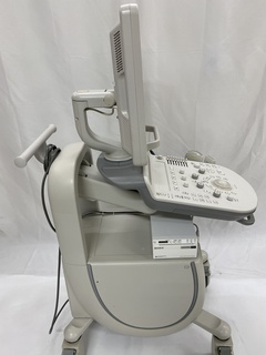 超音波診断装置（カラードプラ）｜Xario100 TUS-X100S｜キヤノンメディカルシステムズの写真6枚目